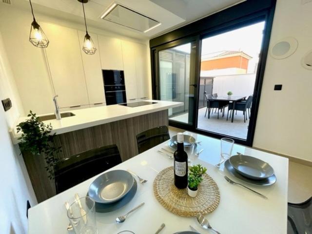 קדיז Gatu Premium Alma Marinera, Preferente Mayores De 25 Anos Y Familias מראה חיצוני תמונה